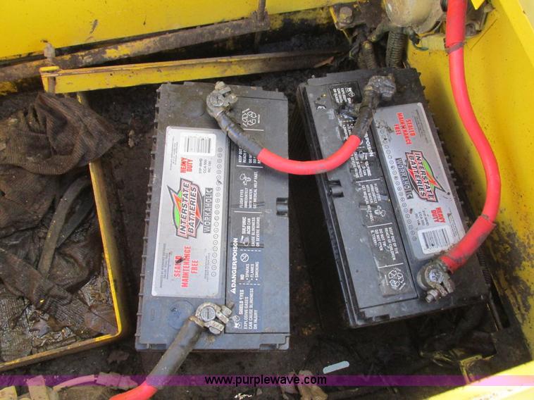 image for item L4151 1996 Kobelco SK270LC excavator