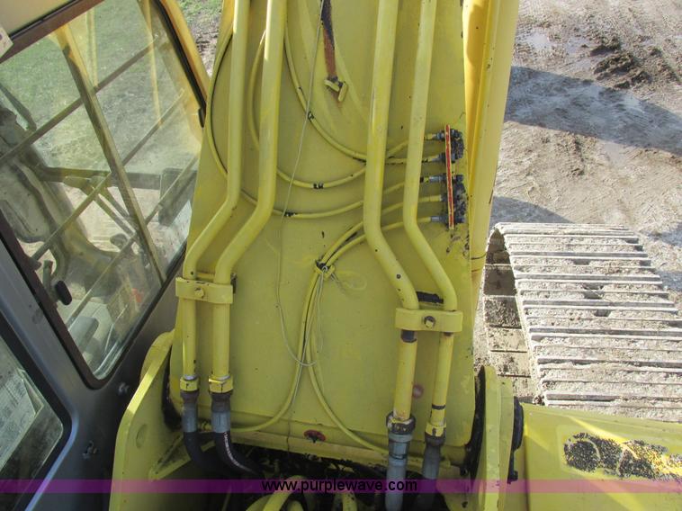 image for item L4151 1996 Kobelco SK270LC excavator
