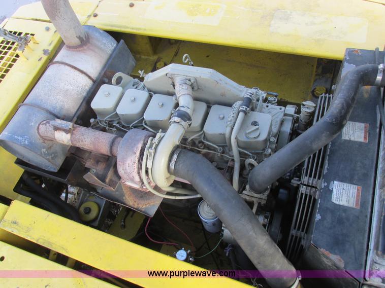 image for item L4151 1996 Kobelco SK270LC excavator