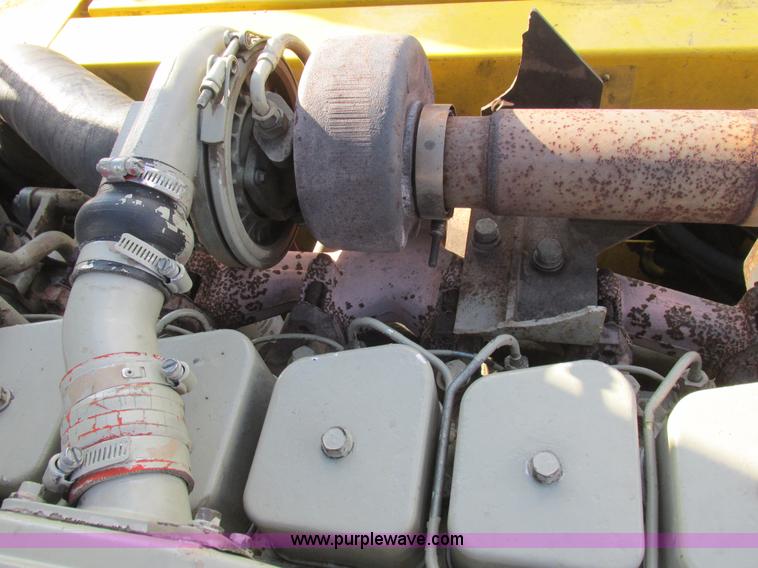 image for item L4151 1996 Kobelco SK270LC excavator