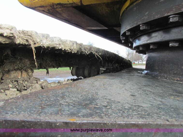 image for item L4151 1996 Kobelco SK270LC excavator