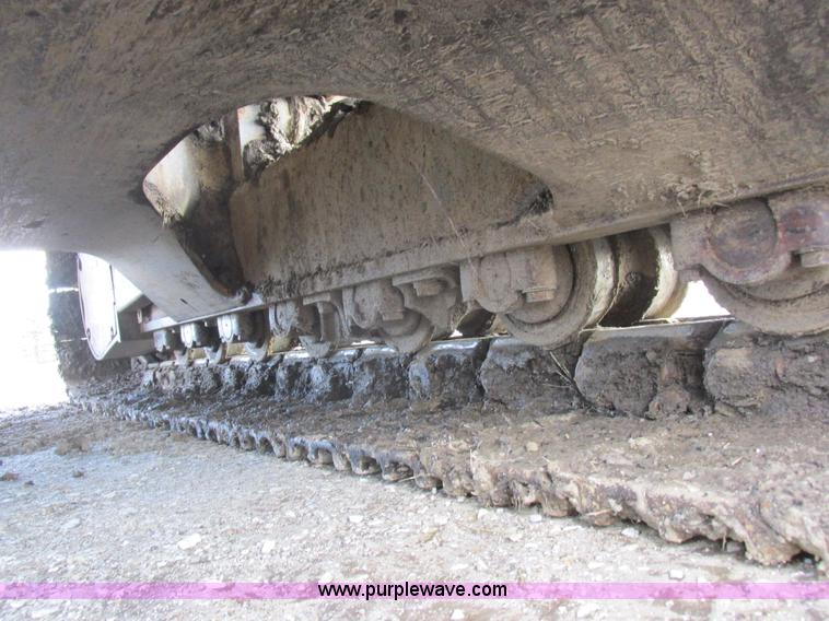 image for item L4151 1996 Kobelco SK270LC excavator