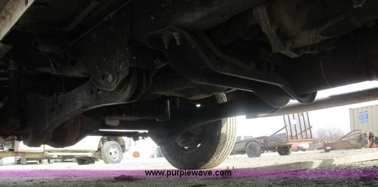 image for item L4165 2011 Ford F350 Super Duty XL flatbed pickup truck