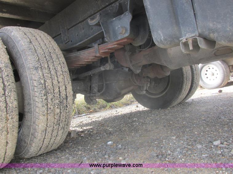 image for item L4165 2011 Ford F350 Super Duty XL flatbed pickup truck