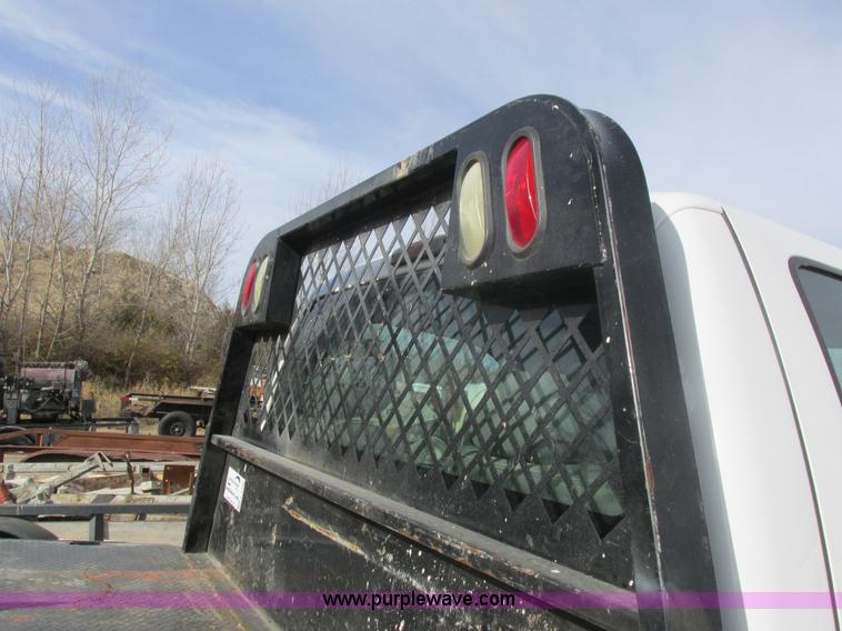 image for item L4165 2011 Ford F350 Super Duty XL flatbed pickup truck