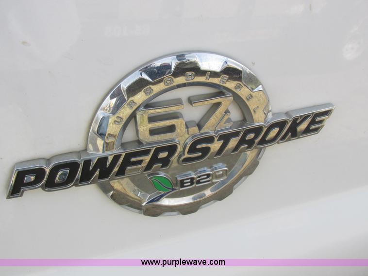 image for item L4165 2011 Ford F350 Super Duty XL flatbed pickup truck