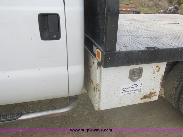 image for item L4166 2009 Ford F350 Super Duty XL utility truck