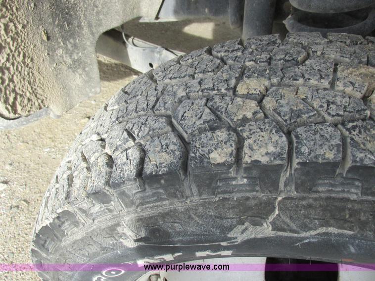 image for item L4166 2009 Ford F350 Super Duty XL utility truck