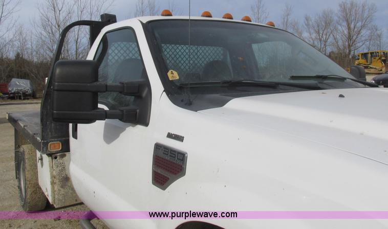 image for item L4166 2009 Ford F350 Super Duty XL utility truck