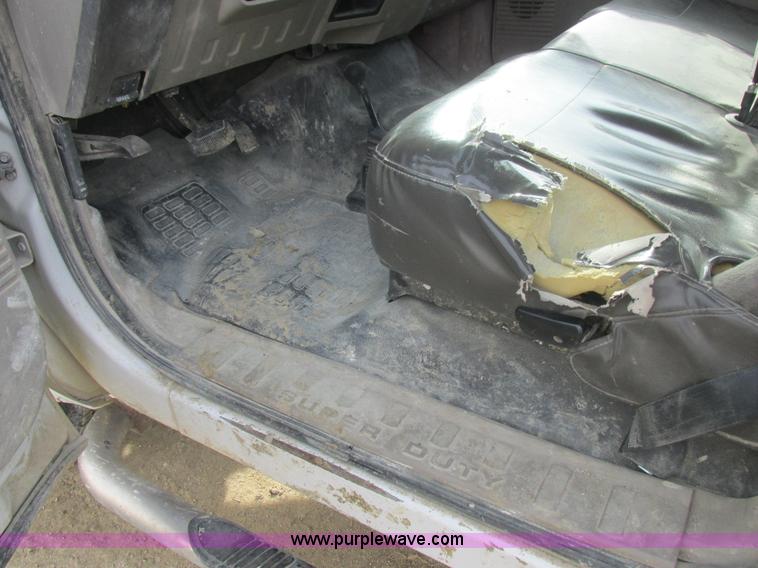 image for item L4166 2009 Ford F350 Super Duty XL utility truck