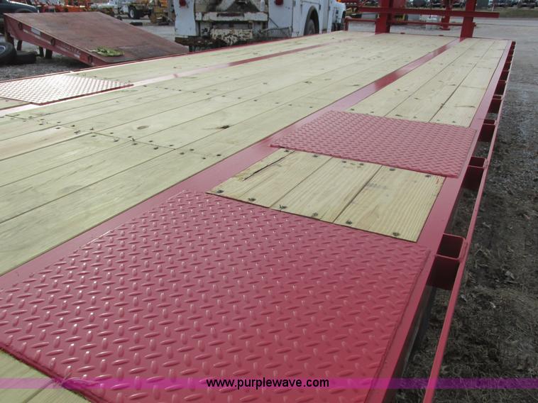 image for item L4174 2015 D&D equipment trailer