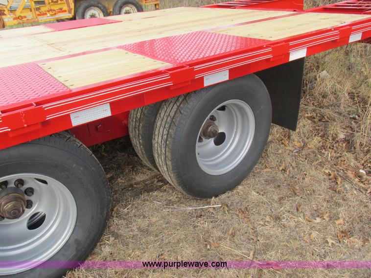 image for item L4174 2015 D&D equipment trailer