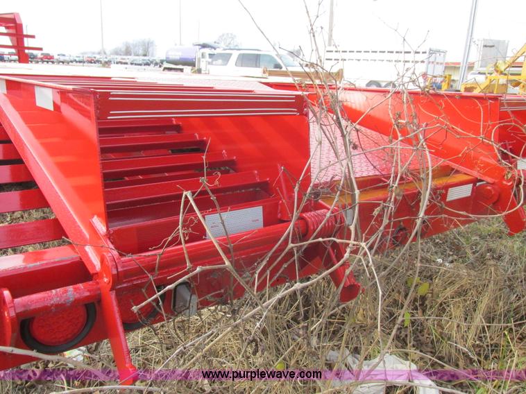 image for item L4174 2015 D&D equipment trailer