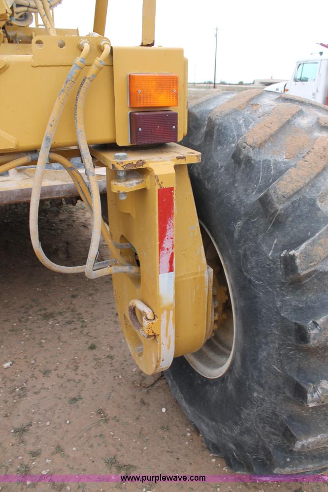 image for item L4459 2005 Caterpillar RM-350B reclaimer