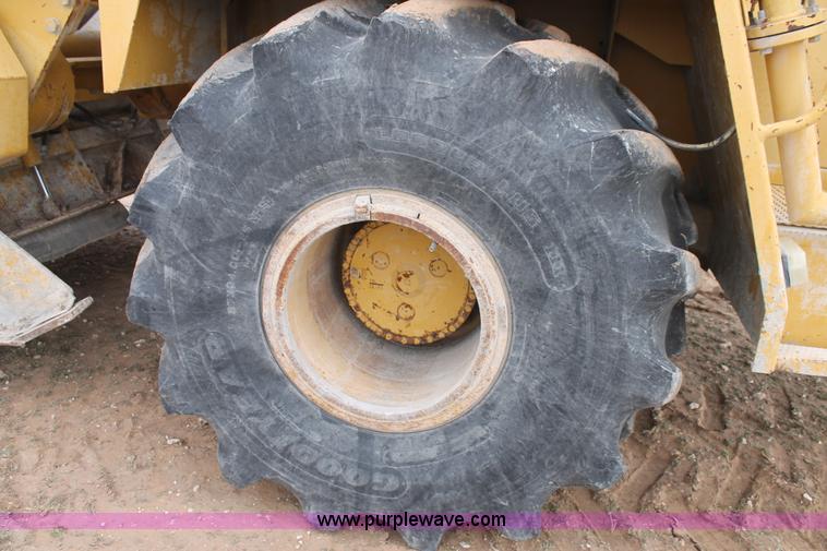 image for item L4459 2005 Caterpillar RM-350B reclaimer