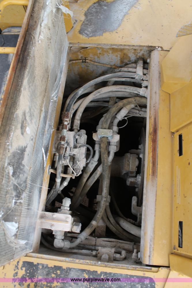 image for item L4459 2005 Caterpillar RM-350B reclaimer