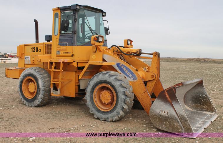 image for item L4461 Samsung 120-2 wheel loader