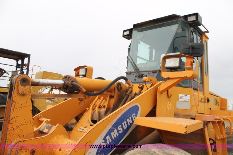 image for item L4461 Samsung 120-2 wheel loader