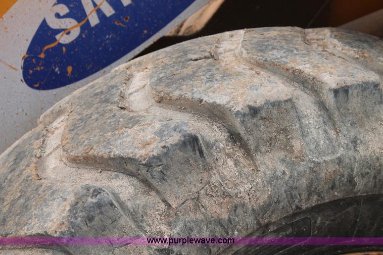 image for item L4461 Samsung 120-2 wheel loader