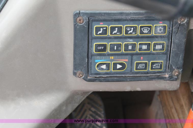 image for item L4461 Samsung 120-2 wheel loader