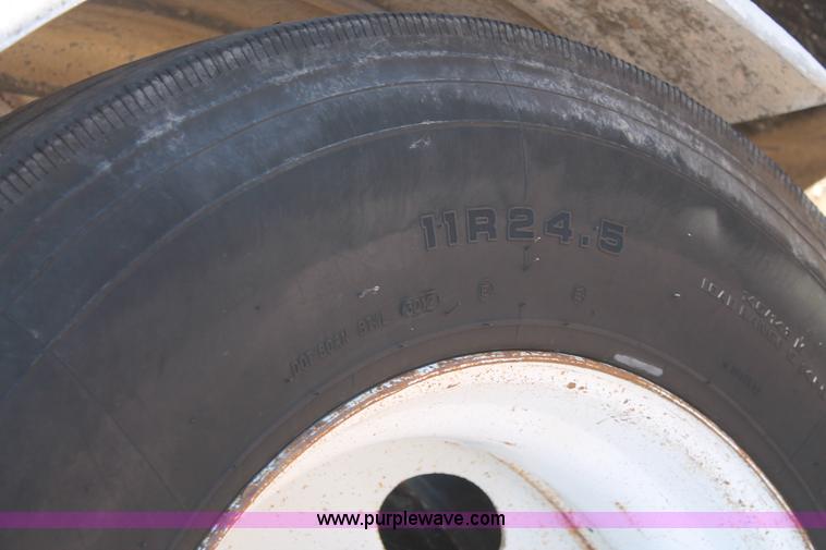 image for item L4477 1974 J&L 2619 pneumatic dry bulk transport trailer