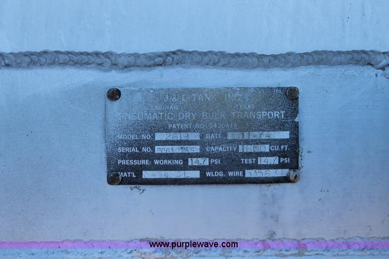 image for item L4477 1974 J&L 2619 pneumatic dry bulk transport trailer