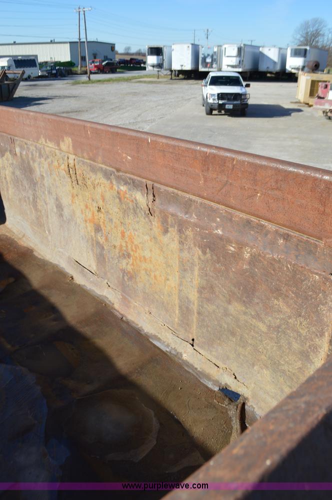 image for item L4501 1989 International F2554 dump truck