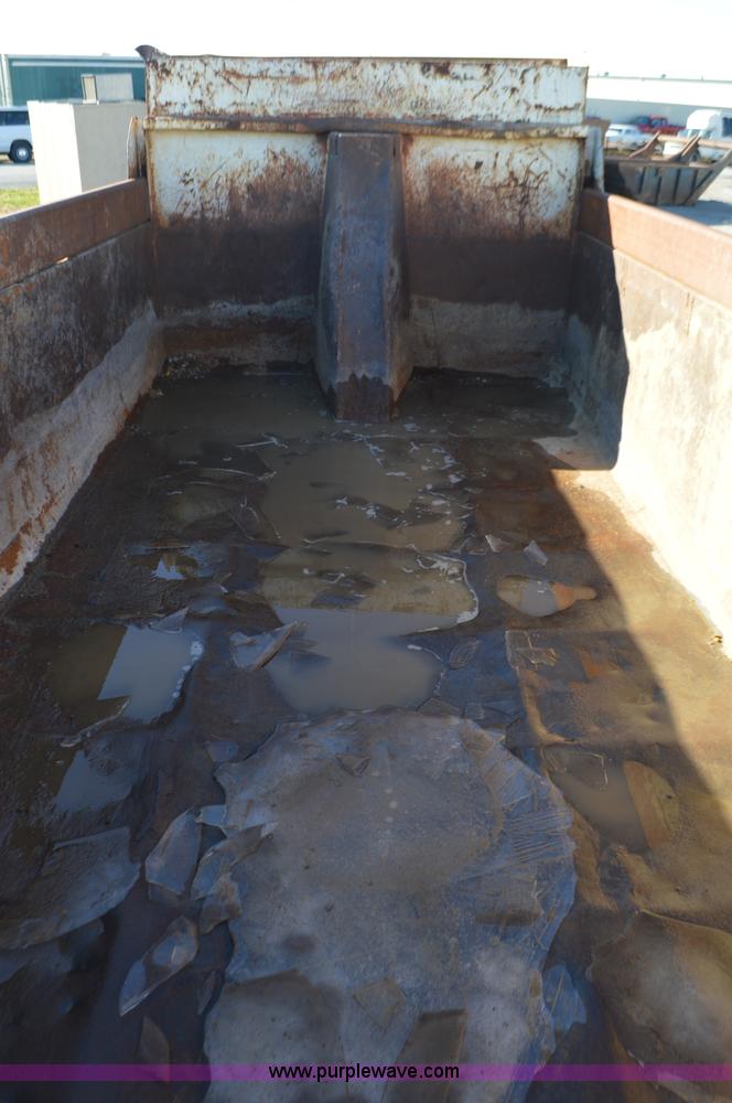 image for item L4501 1989 International F2554 dump truck