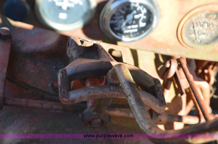 image for item L4506 Case 520 tractor