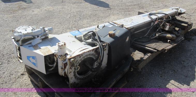 image for item L4530 Auto Crane