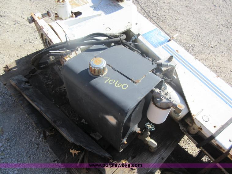 image for item L4530 Auto Crane