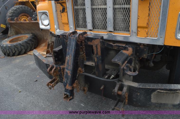 image for item L4536 2002 International F2554 dump truck