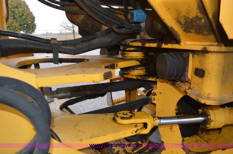 image for item L4538 2002 Volvo L90D wheel loader