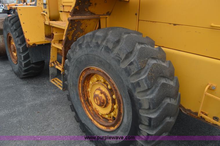 image for item L4538 2002 Volvo L90D wheel loader