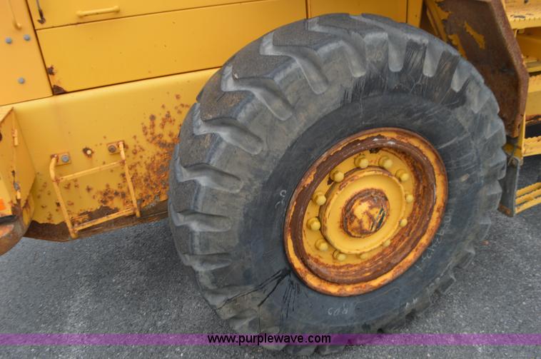 image for item L4538 2002 Volvo L90D wheel loader