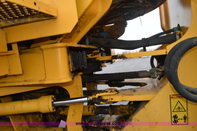 image for item L4538 2002 Volvo L90D wheel loader