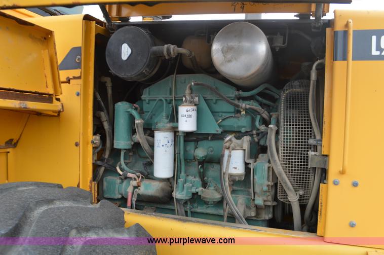 image for item L4538 2002 Volvo L90D wheel loader