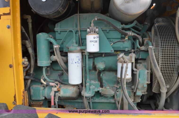 image for item L4538 2002 Volvo L90D wheel loader