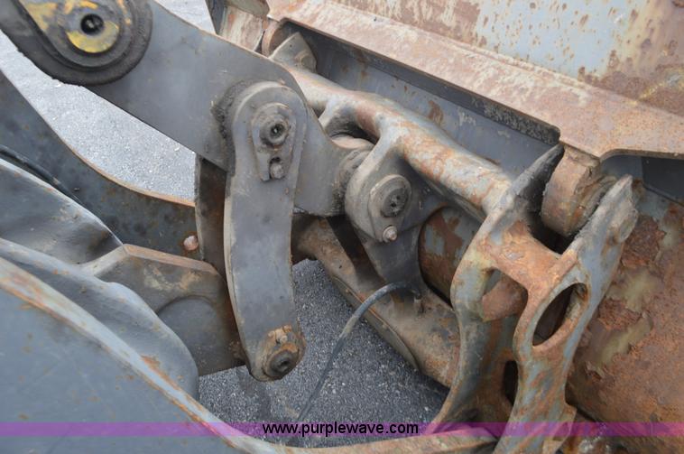 image for item L4538 2002 Volvo L90D wheel loader