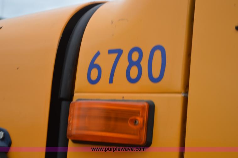 image for item L4541 2002 International F2554 dump truck