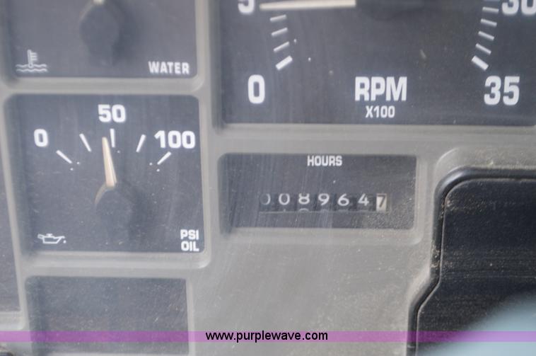 image for item L4541 2002 International F2554 dump truck