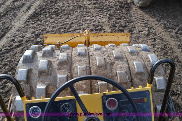 image for item L4581 Bomag BW172PDB single drum vibratory compactor