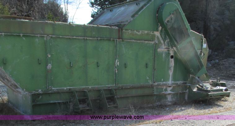 image for item L5339 Barber Greene 860X738 three deck screen