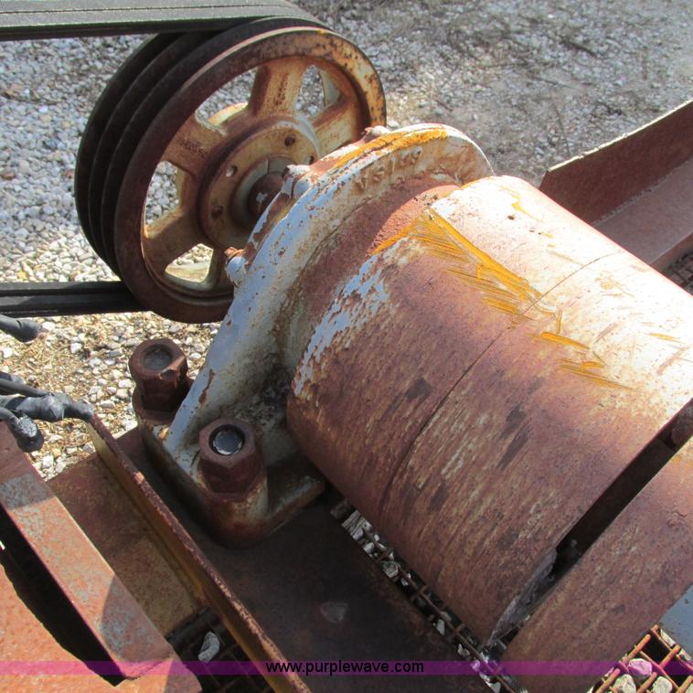 image for item L5340 Dykster three deck screen