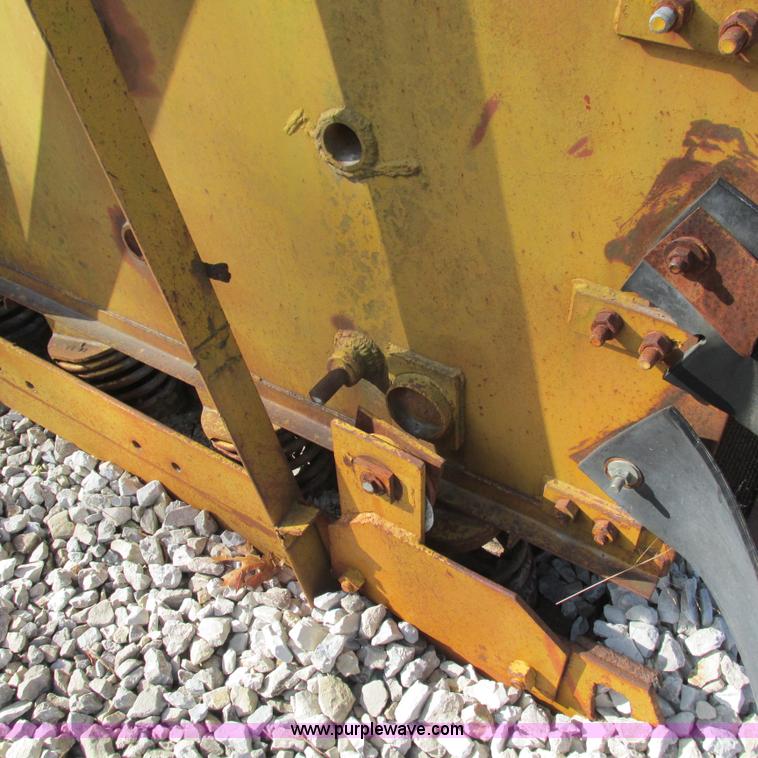 image for item L5340 Dykster three deck screen