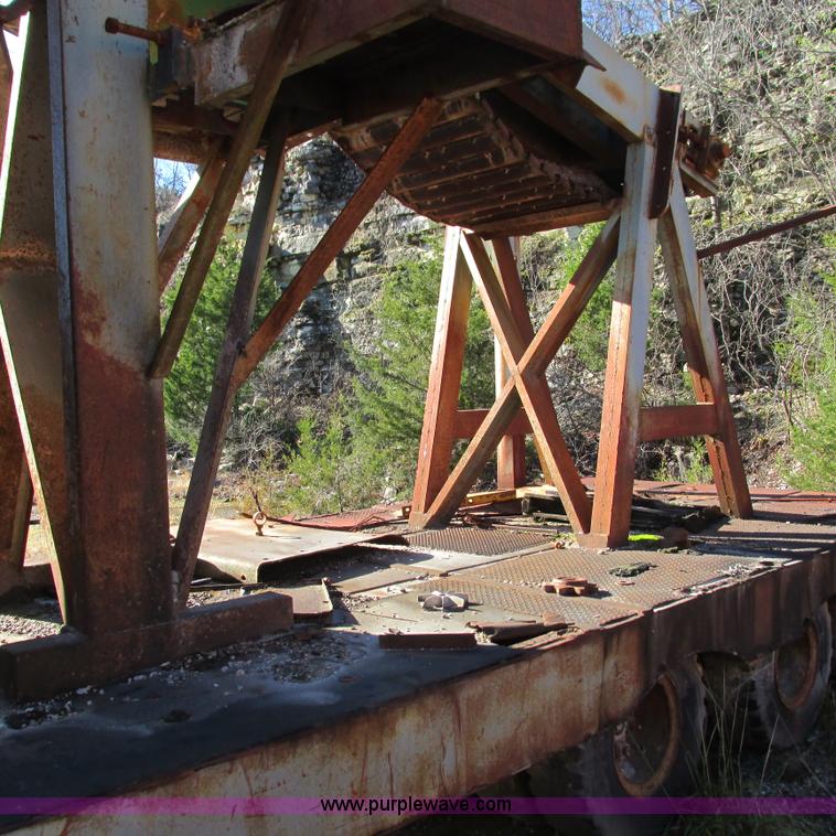 image for item L5343 Austin jaw crusher