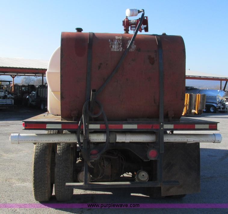 image for item L5344 1978 Ford 9000 water truck