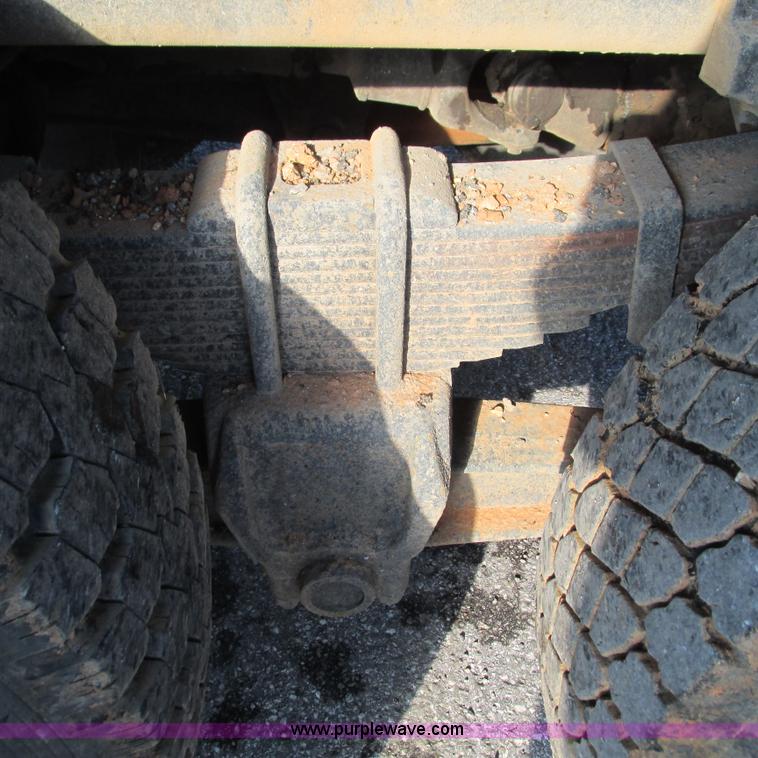 image for item L5344 1978 Ford 9000 water truck