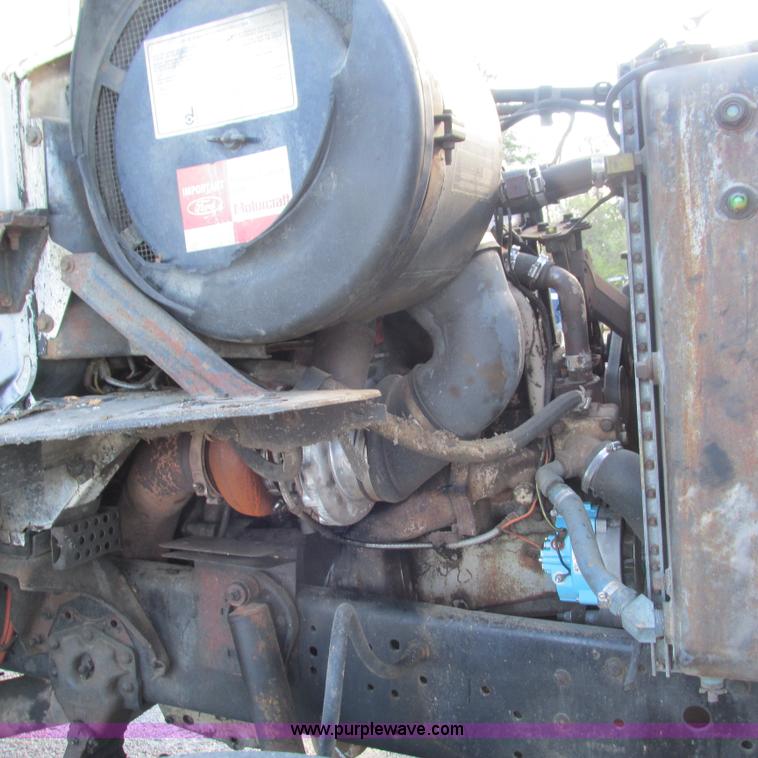 image for item L5344 1978 Ford 9000 water truck