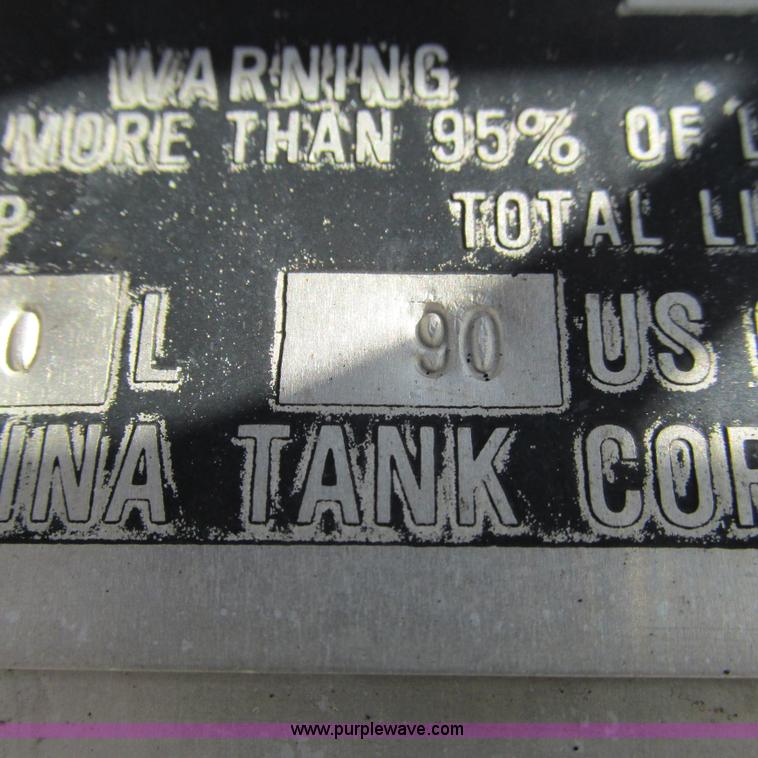 image for item L5345 1993 Mack CH613 semi truck